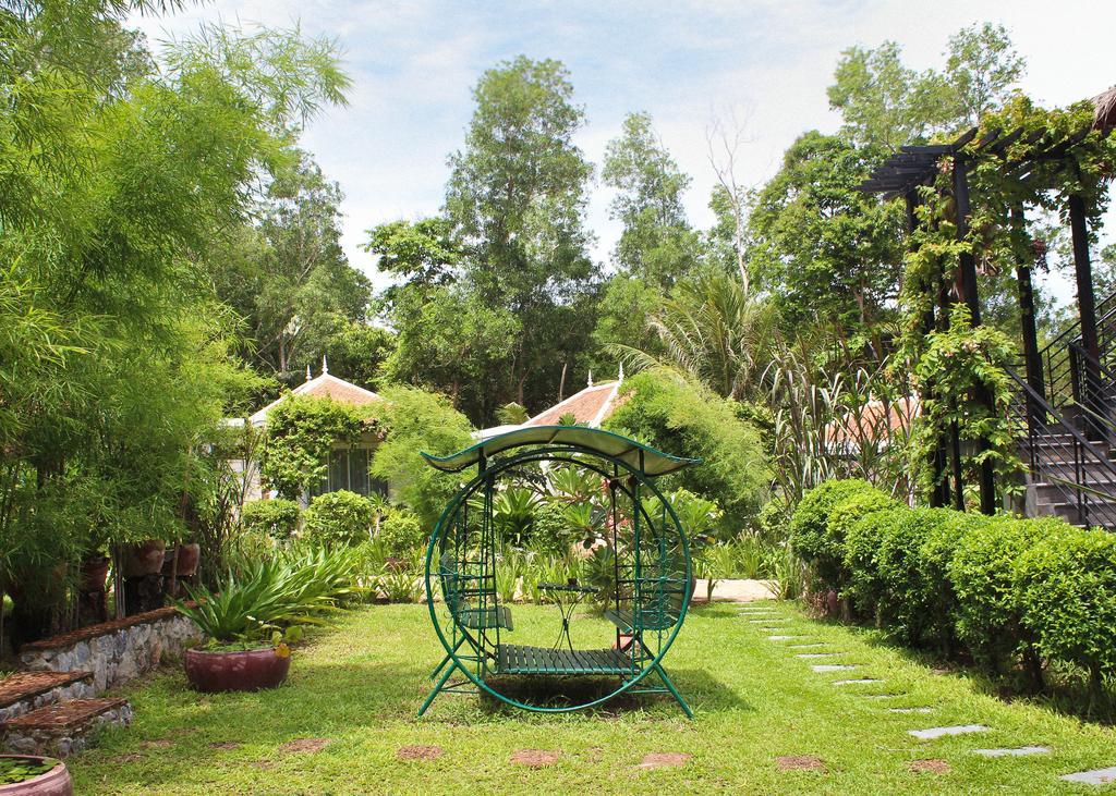 Sabbay Kep Hotel Exterior photo