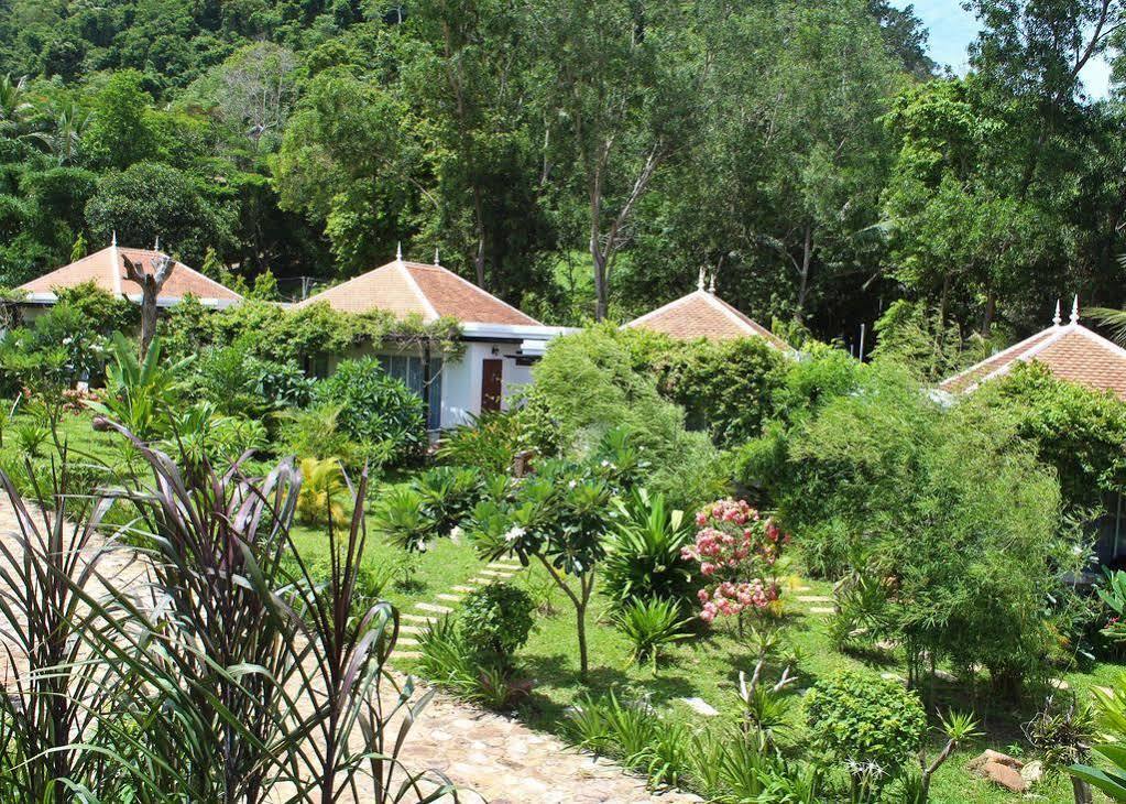 Sabbay Kep Hotel Exterior photo